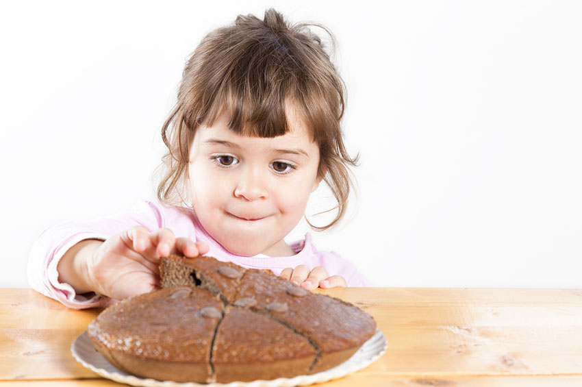 Infantil: Compulsão alimentar em crianças e adolescentes: Um desafio para os pais