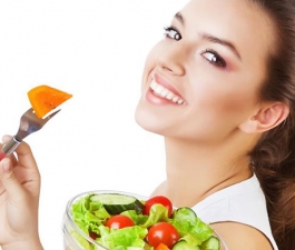 Alimentação saudável é a principal alternativa para controle do colesterol ruim