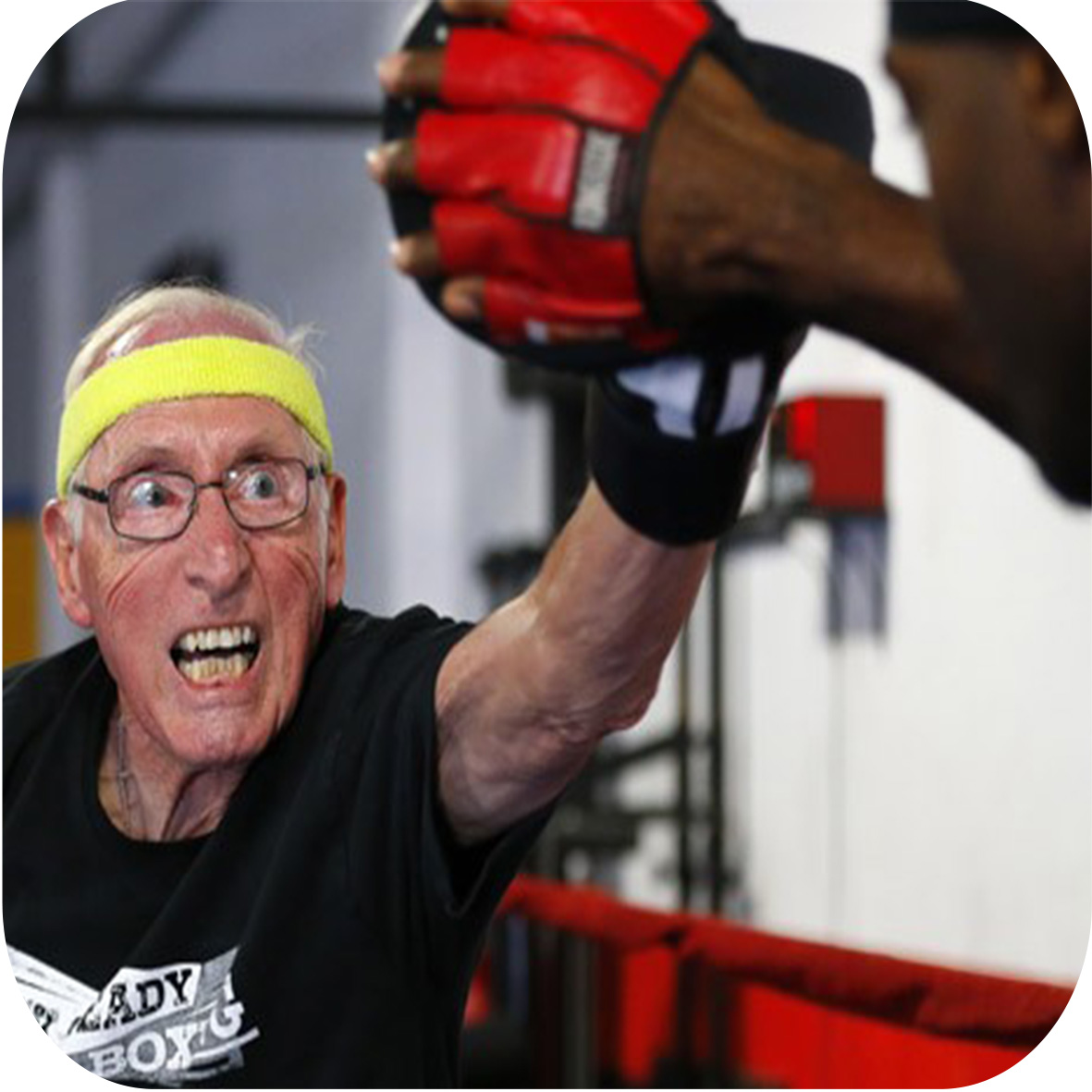  Aulas de boxe nos EUA ajudam pacientes com Parkinson