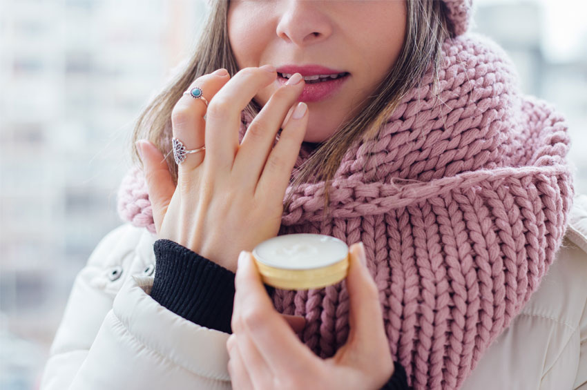 Como evitar ressecamento, rachaduras e fissuras nos lábios no frio