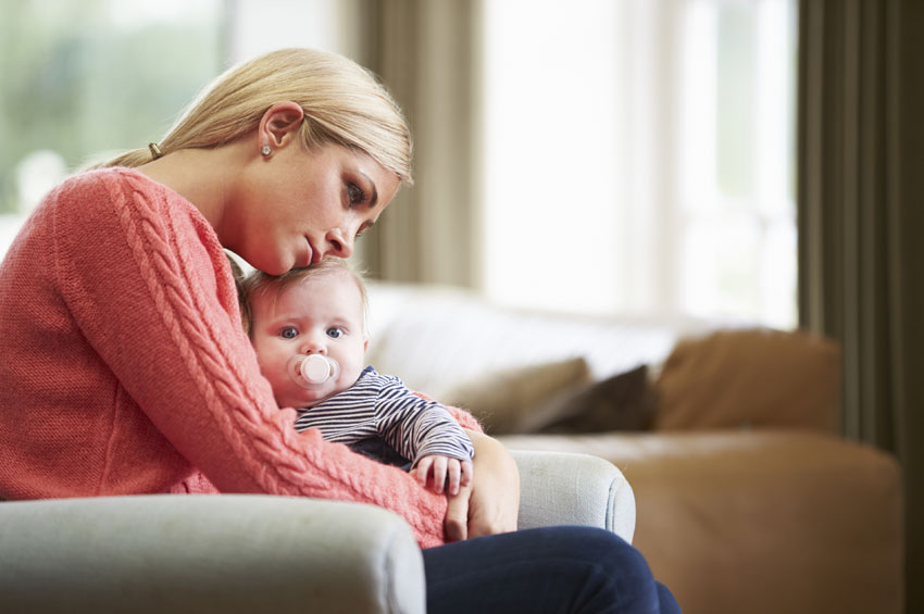 Solidão Materna: como lidar com essa situação quando o bebê chega?