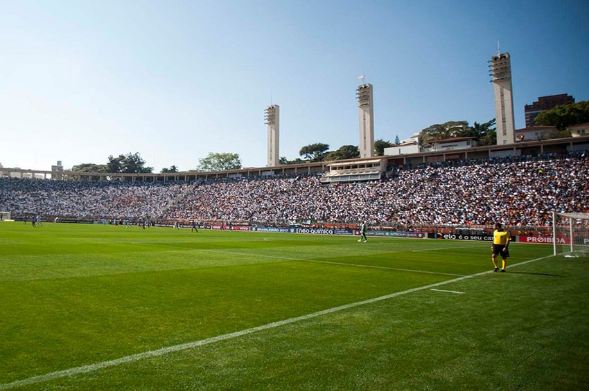 Cuidado com o barulho nos estádios de futebol. Seus ouvidos agradecem