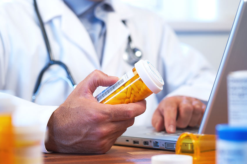 Artrite: inflamação da articulação pode ter causas diversas