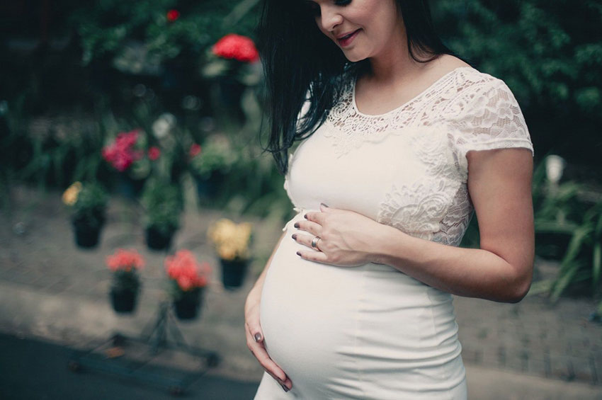 De mãe para filho: doenças verticalmente transmissíveis comprometem saúde e vida do feto