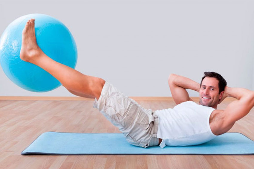 Dia dos Pais: 5 exercícios de Pilates para homens