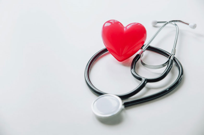 Cardio-oncologia previne e trata doenças cardiovasculares em pacientes com câncer