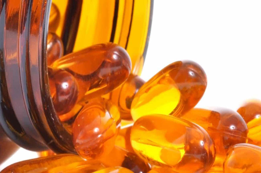 Suplemento de Vitamina C ajuda a atingir os níveis ideais de nutrientes que o corpo e a pele precisam 