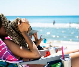Da cor do verão: aposte no cardápio saudável para conseguir o bronzeado perfeito