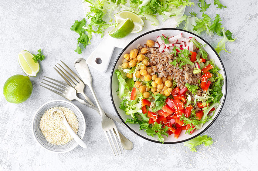 Alimentação plant-based: Saiba como adotar uma dieta saudável com produtos de origem vegetal 