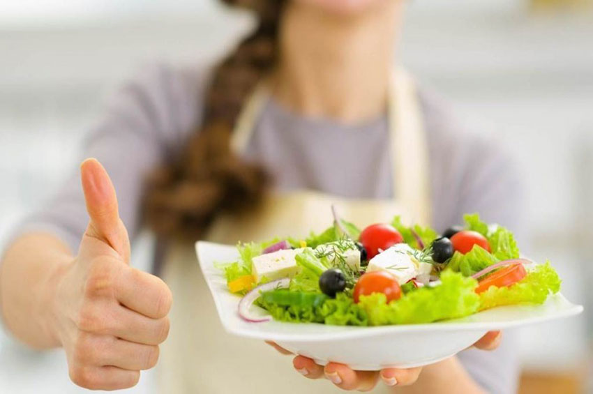 Alimentação saudável e equilibrada pode resolver quatro problemas do dia a dia. Saiba quais são eles 