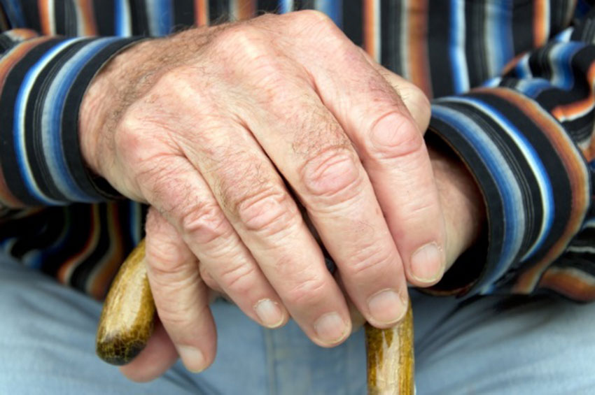 Avanços na medicina ampliam qualidade de vida de pacientes com Mal de Parkinson