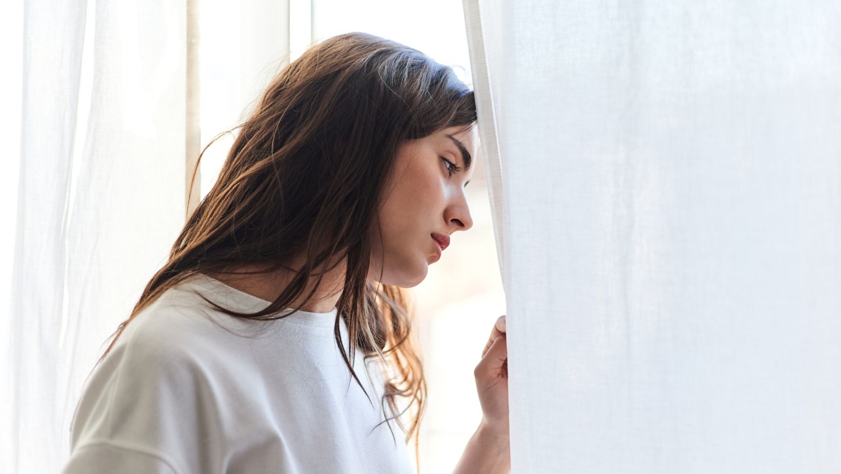 Tomar sol desempenha papel importante no controle da ansiedade e no tratamento da depressão