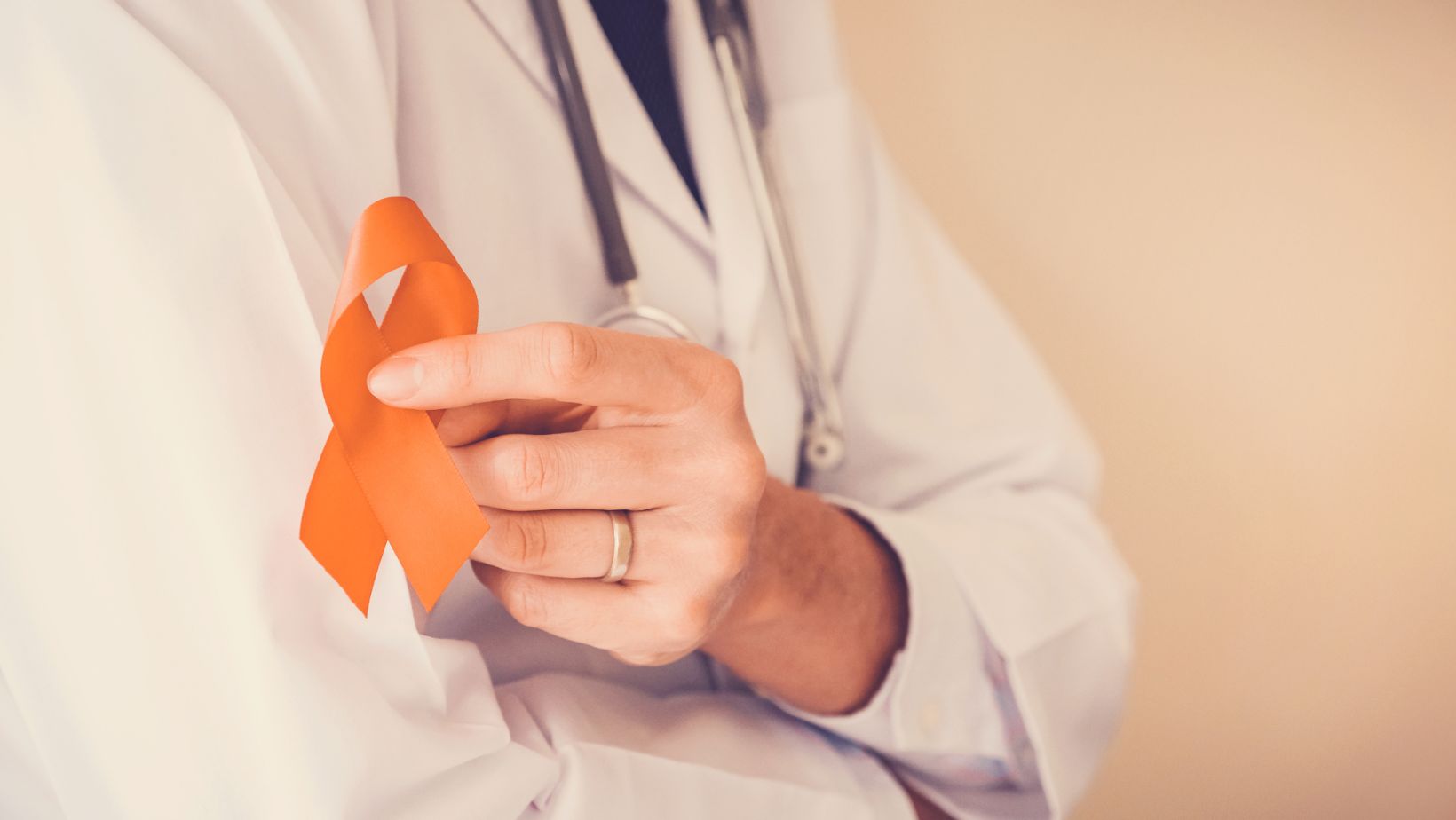 30 de Maio - Dia Mundial da Esclerose Múltipla (EM); Como diagnosticar e tratar de forma adequada
