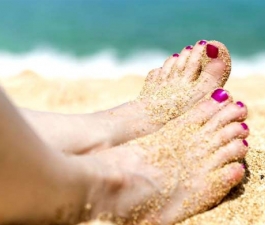 Micose de unha no verão: fique atento e saiba prevenir e tratar o problema