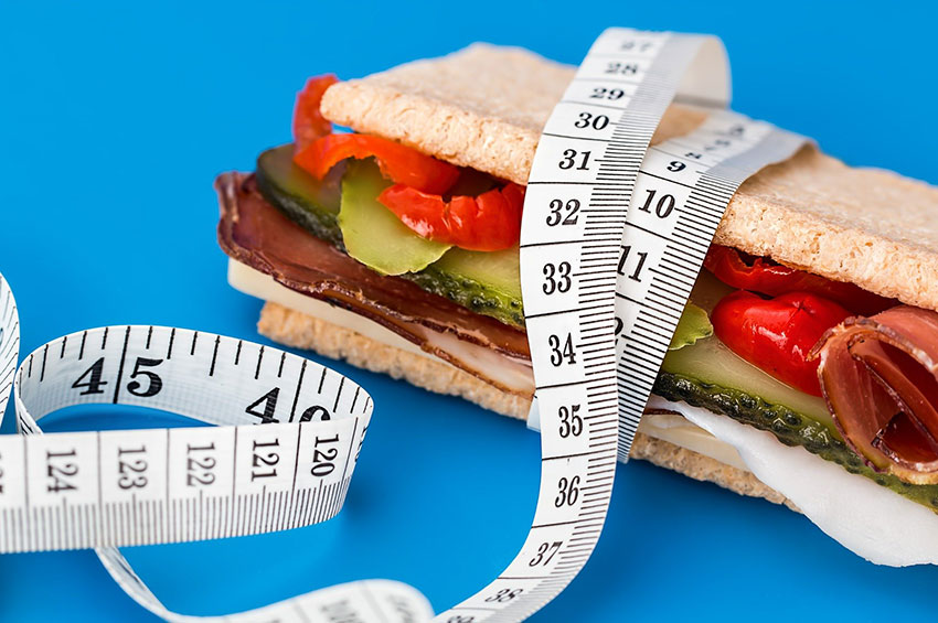 Nutrólogo aponta seis hormônios que podem dificultar o emagrecimento  