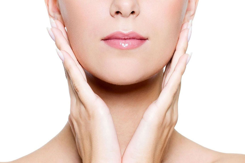 Papada: Dermatologista fala sobre a prevenção e a redução do problema 