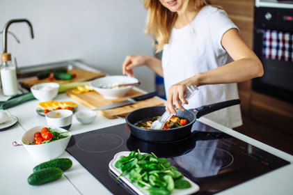 Pandemia e alimentação: A relação das pessoas com o corpo após o confinamento 