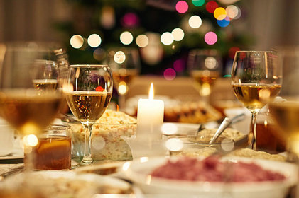 Alimentos da ceia de Natal podem afetar a saúde dos dentes 