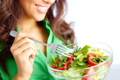 Como comer menos sem passar fome?