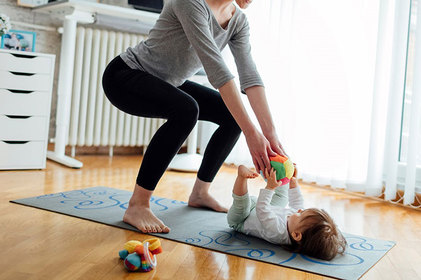 Pós-parto: Especialista fala da importância da atividade física para novas mamães 