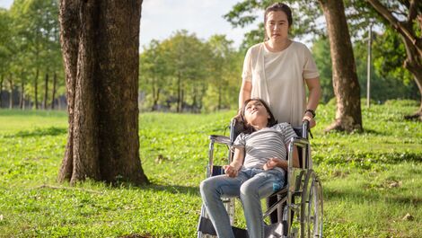 Epilepsia: Cuidados essenciais para aproveitar as férias com segurança