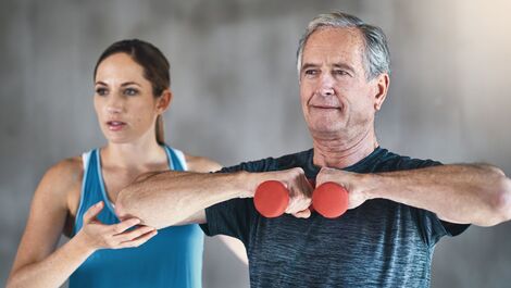 Especialista oferece dicas para prevenir perda de massa muscular na terceira idade