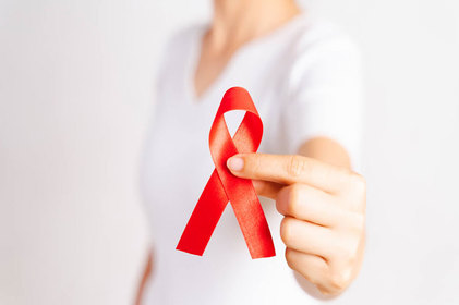 Dezembro Vermelho: Diagnóstico precoce ajuda no controle do HIV 