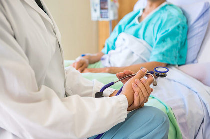 Pós-operatório: É possível não perder massa muscular durante o repouso? 