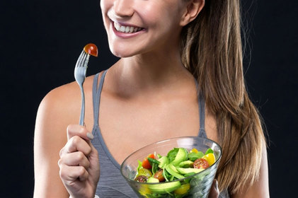 Exercícios e alimentação balanceada são aliados ao emagrecimento saudável