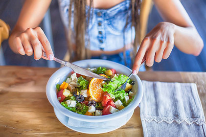 Mitos e verdades sobre alimentos e hábitos saudáveis