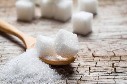 O açúcar é mesmo o vilão das dietas?