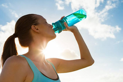Quente demais? Saiba quais cuidados tomar ao praticar exercícios no calor