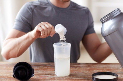 Nutricionista revela 5 suplementos nos quais vale a pena investir
